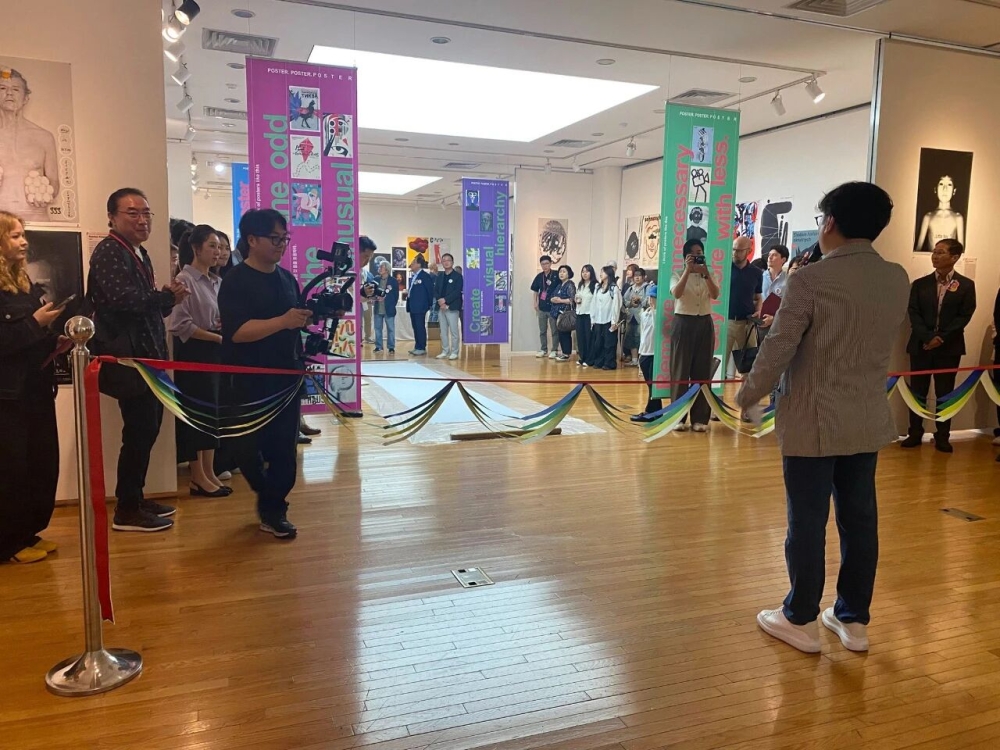 华韵奖成果亮相韩国仁川大学设计双年展